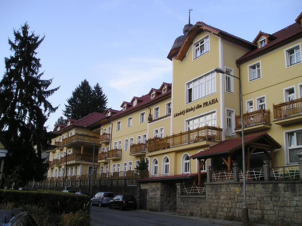 Lazensky Lecebny Dum Praha Otel Luhačovice Dış mekan fotoğraf